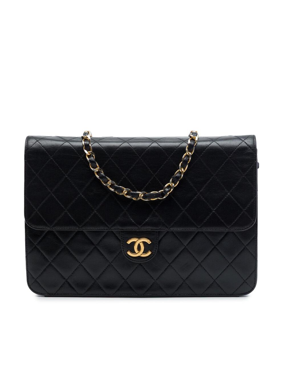 Chanel Vintage Clutch With Chain #299225C36B